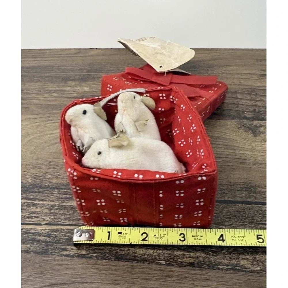 Folkmanis Finger Puppets 3 White Mice In a Red Gift Box Mouse Tags